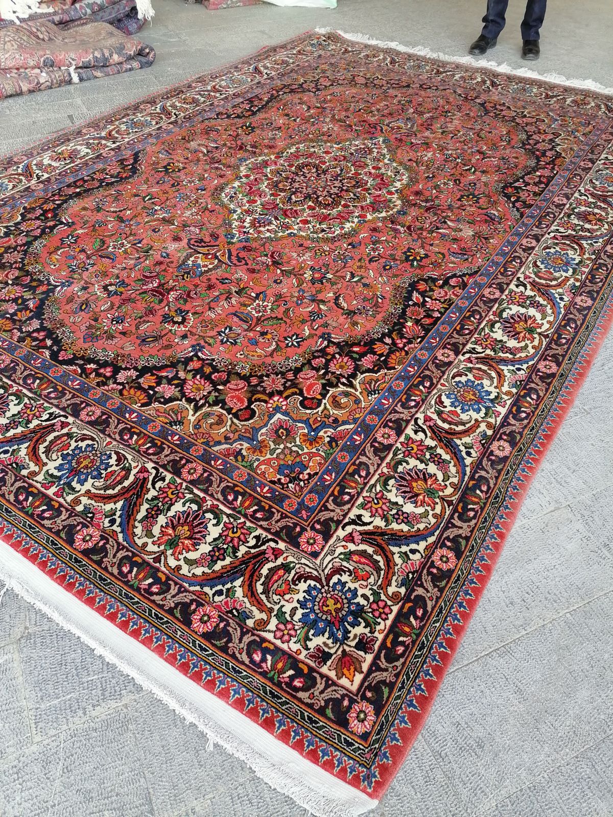 فرش دستباف بختیاری